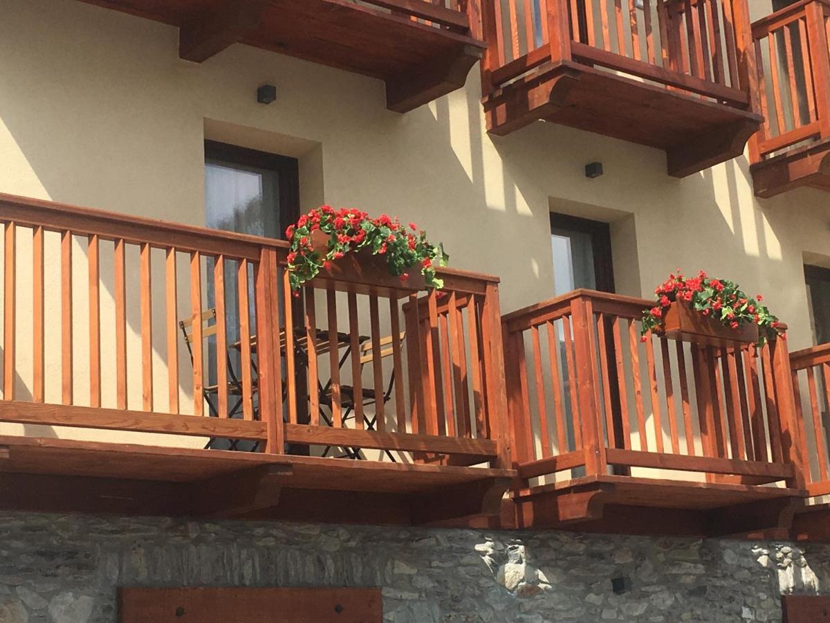 Appartamenti Genevris Sauze D'Oulx Ngoại thất bức ảnh
